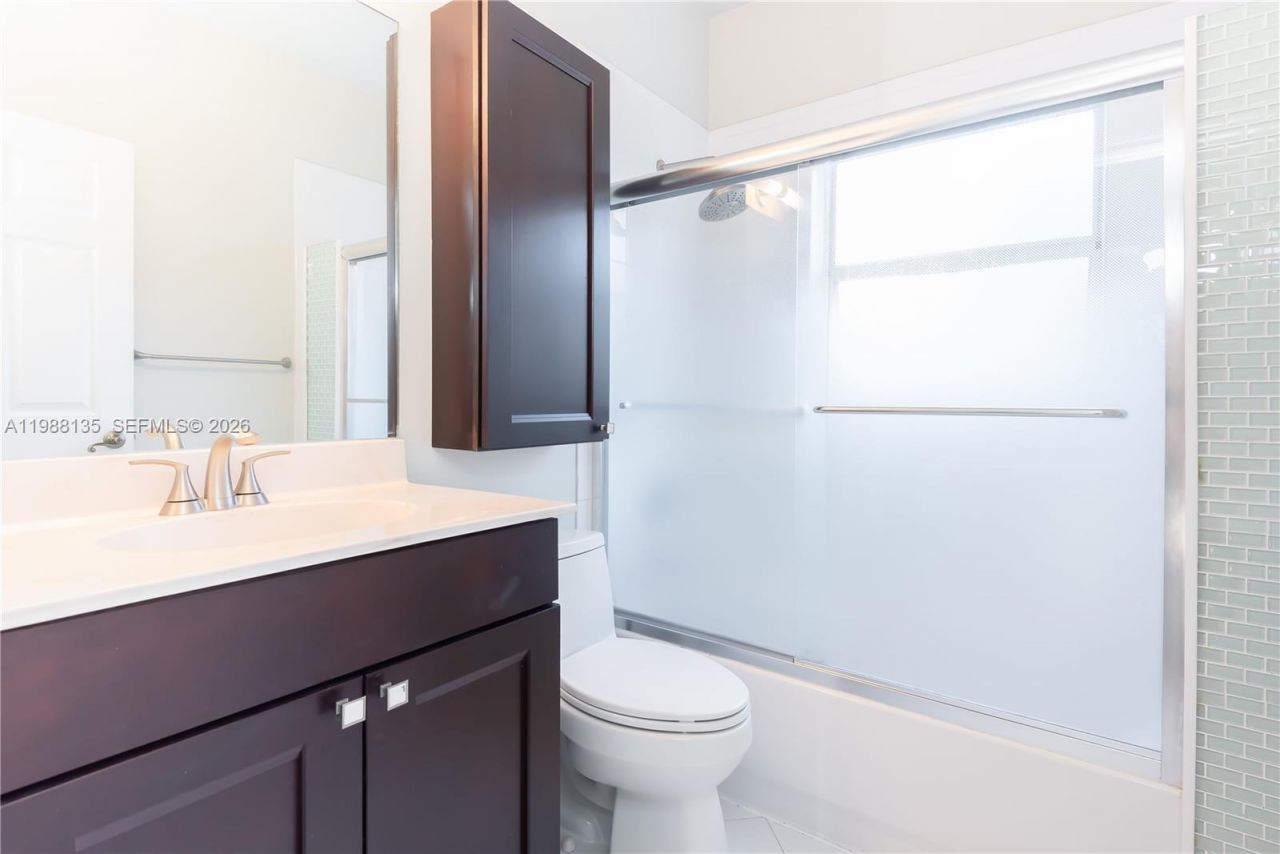 10773 NW 73 Ter , Doral, FL 33178 Photo