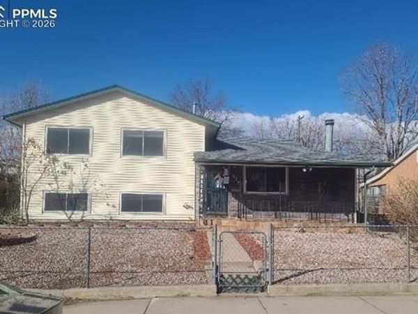 624 Bryce Drive, Colorado Springs, CO 80910
