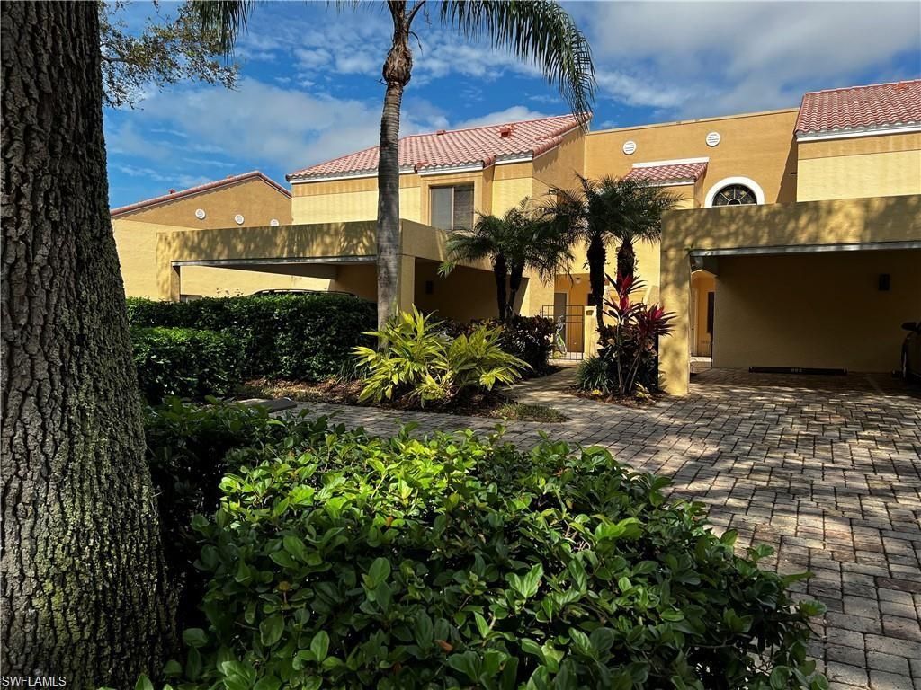 607 Beachwalk Cir, Unit K-204, Naples, FL 34108 Photo
