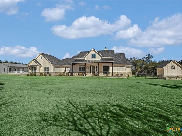 224 Foust Drive, Liberty Hill, TX 78642