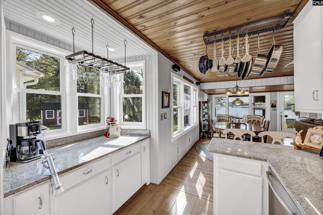 472 Wilson Landing Road  Photo 13