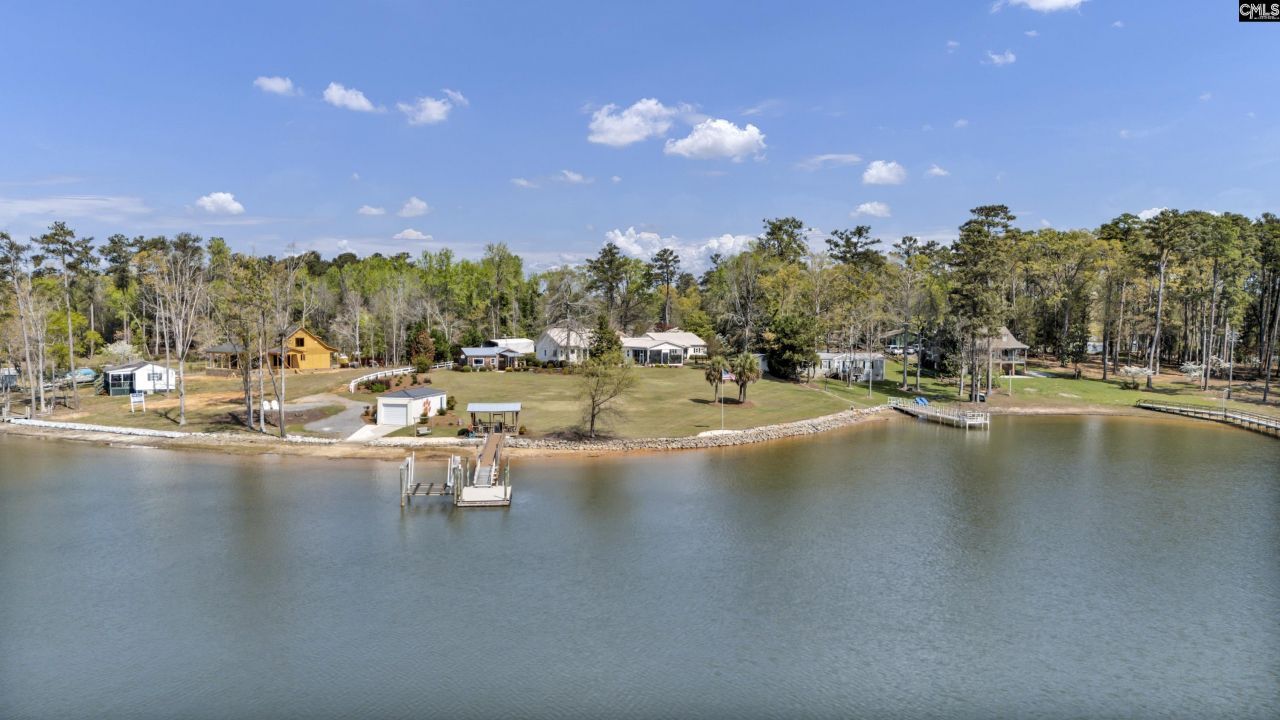 472 Wilson Landing Road  Photo 4