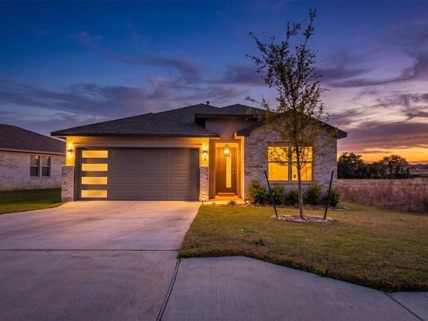 1008 Tipton ST, Georgetown, TX 78633