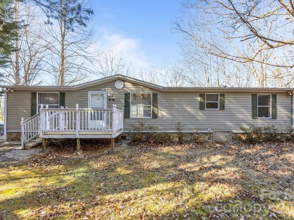 102 Scotts Cove Road , Nebo, NC 28761