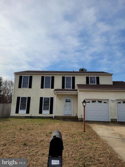 215 Royal Grant Way, Dover, DE 19901 Main Photo