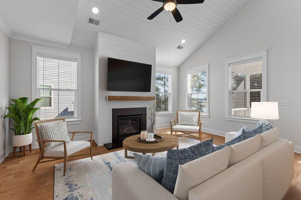 1131 Oak Bluff Avenue Photo 12