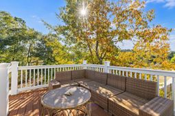 1131 Oak Bluff Avenue photo 4