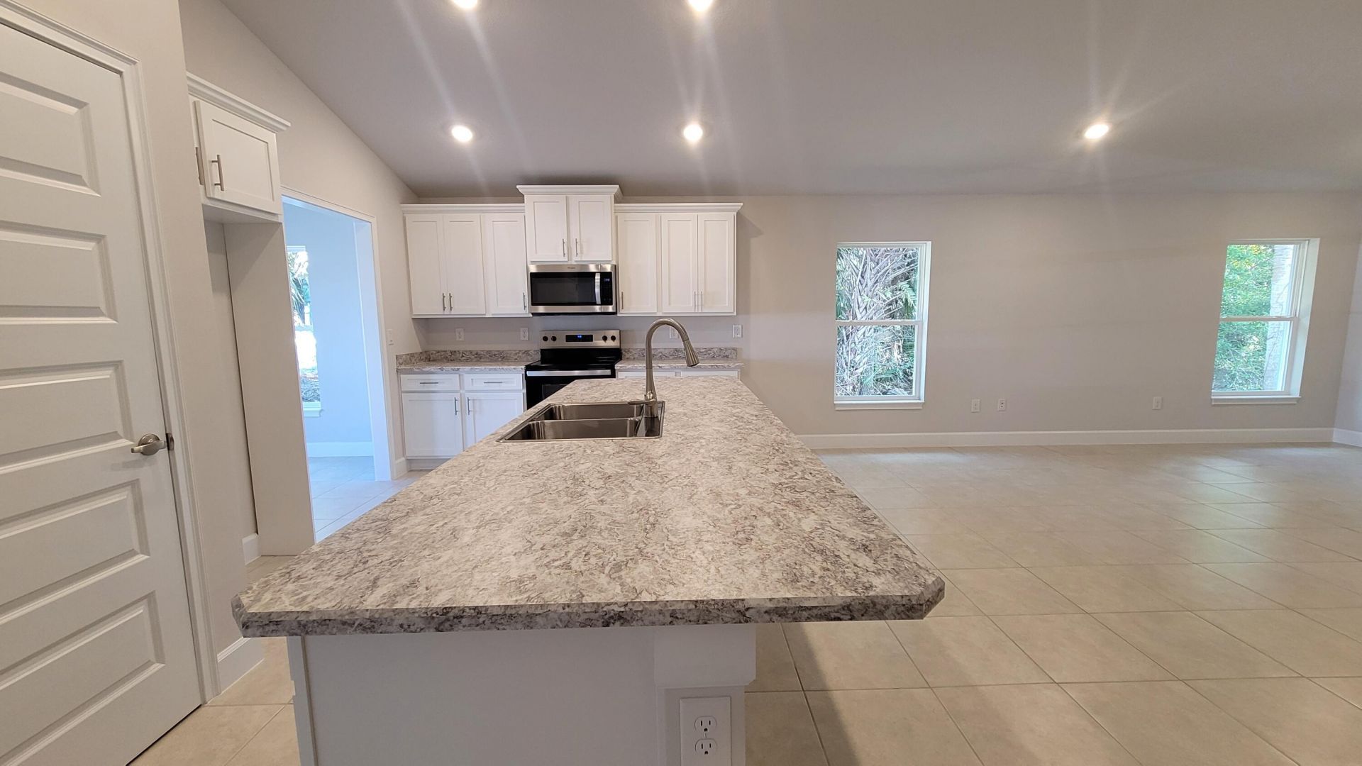 8844 Waterstone Boulevard, Fort Pierce, FL 34951 Photo