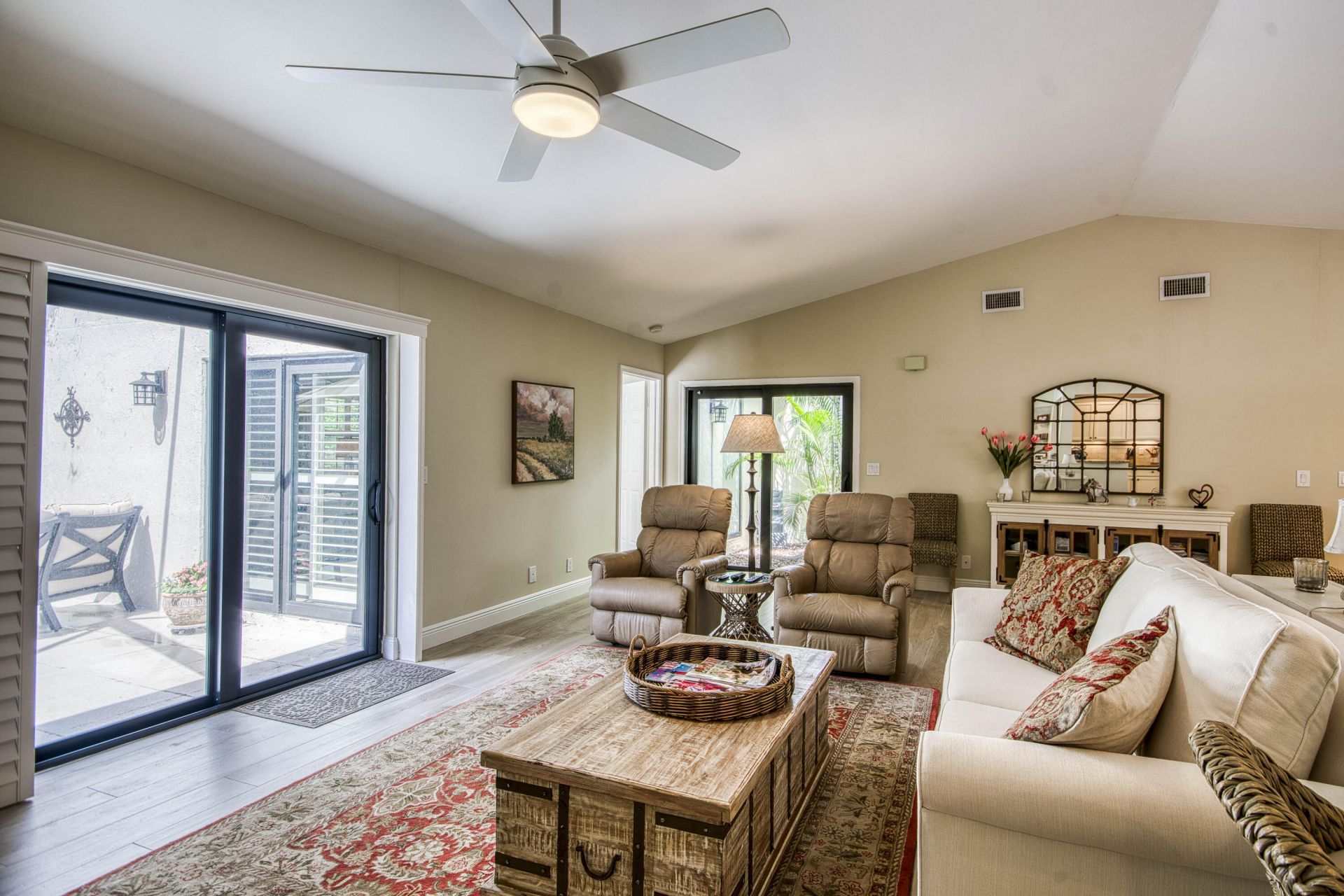 18 Edinburgh Drive, Palm Beach Gardens, FL 33418 Photo