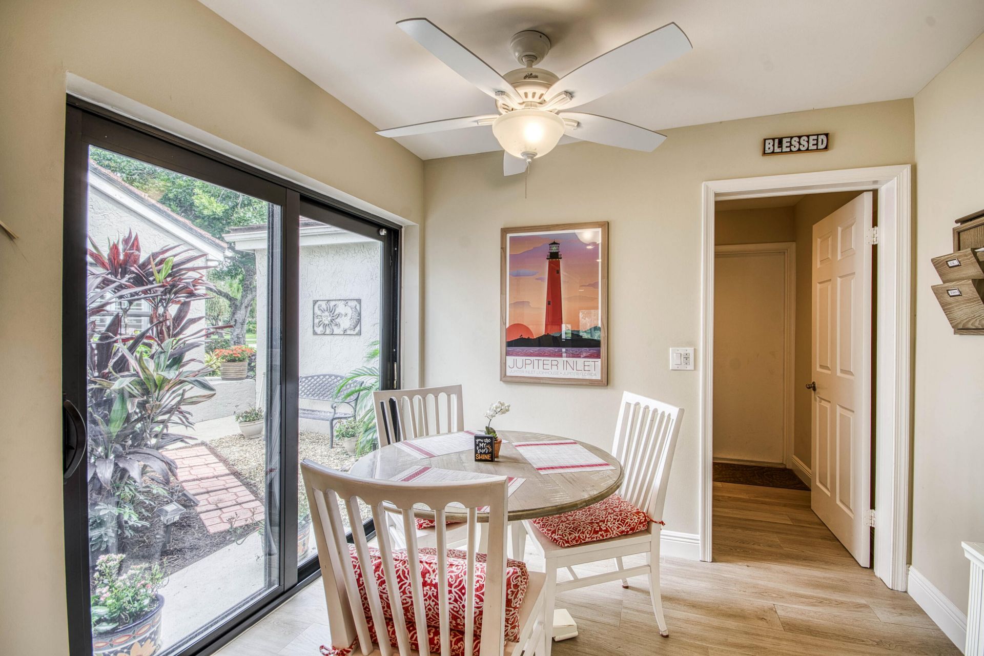 18 Edinburgh Drive, Palm Beach Gardens, FL 33418 Photo