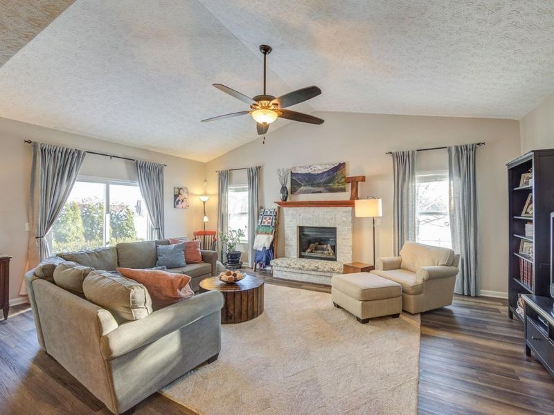 1589 Morrison Farms Drive, Blacklick, OH 43004 Photo 16