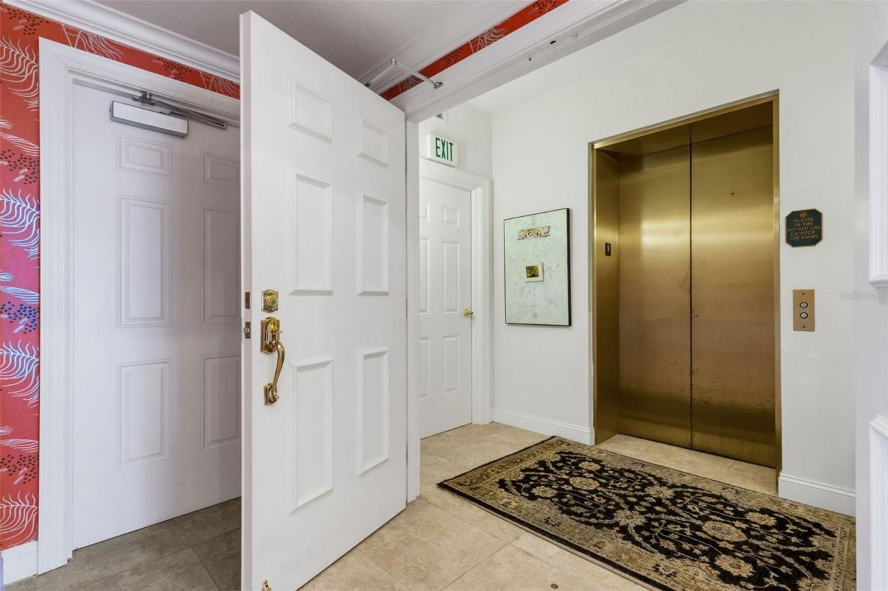 505 S Orange Avenue, Unit 901, Sarasota, FL 34236 Photo