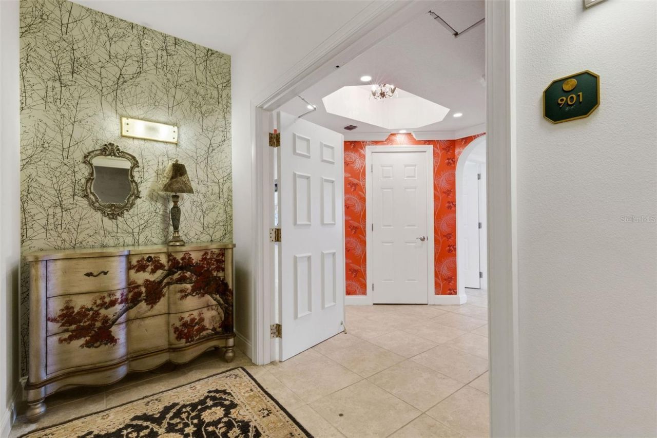 505 S Orange Avenue, Unit 901, Sarasota, FL 34236 Photo