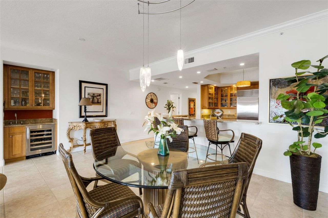 505 S Orange Avenue, Unit 901, Sarasota, FL 34236 Photo