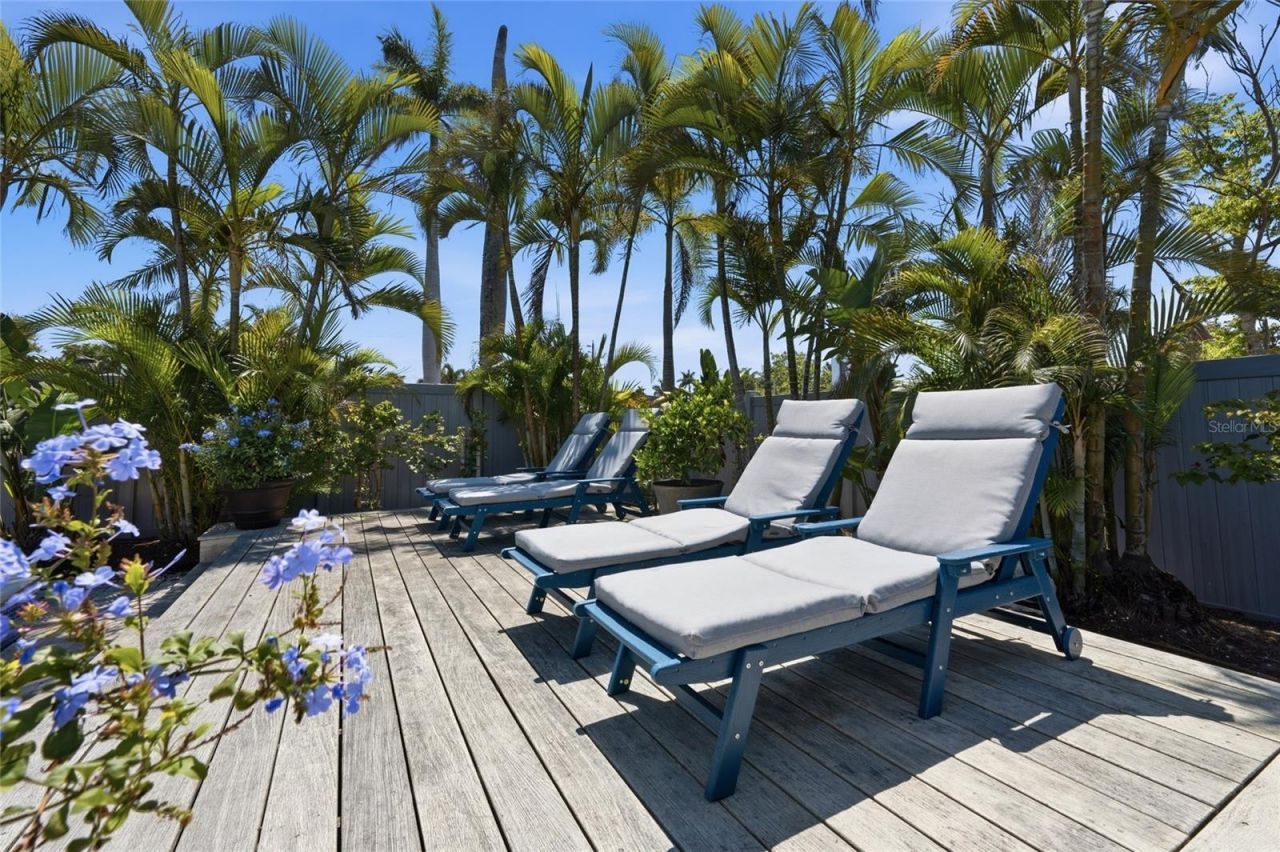 408 Jackson Drive, Sarasota, FL 34236 Photo