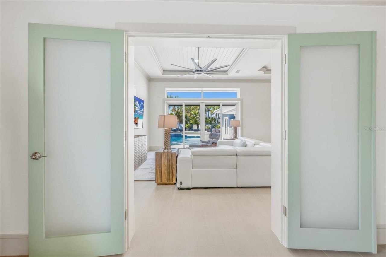 408 Jackson Drive, Sarasota, FL 34236 Photo