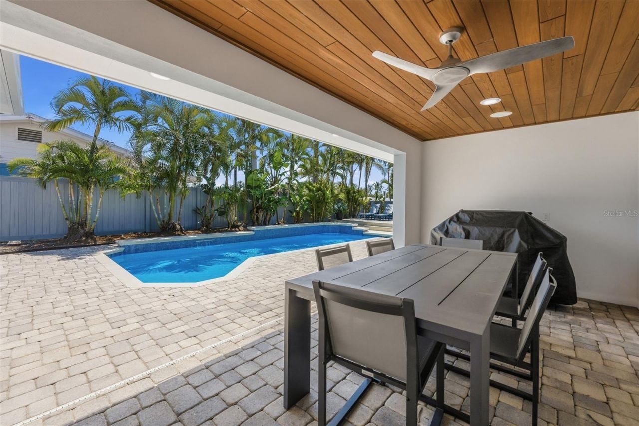 408 Jackson Drive, Sarasota, FL 34236 Photo