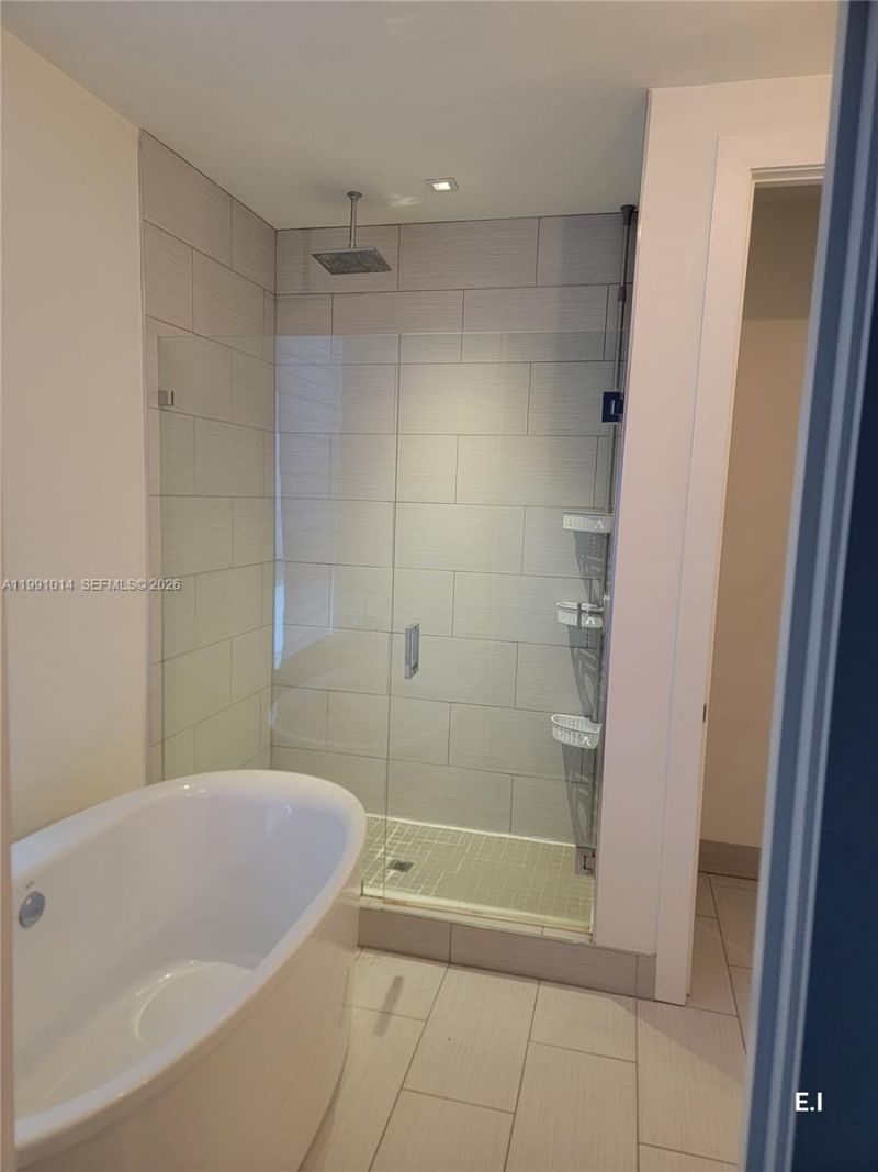 9133 NW 33rd St , Doral, FL 33172 Photo