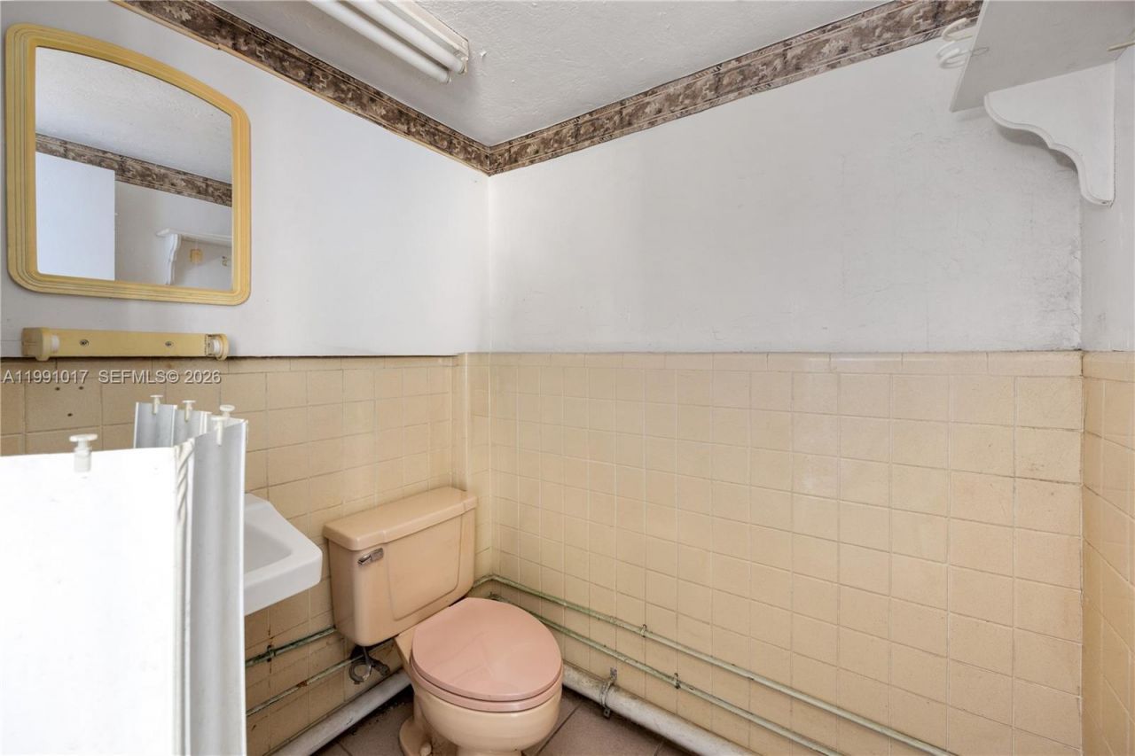 2041 Tyler, Hollywood, FL 33020 Photo