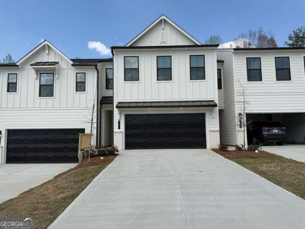7353 Mulberry Trace, Flowery Branch, GA 30542
