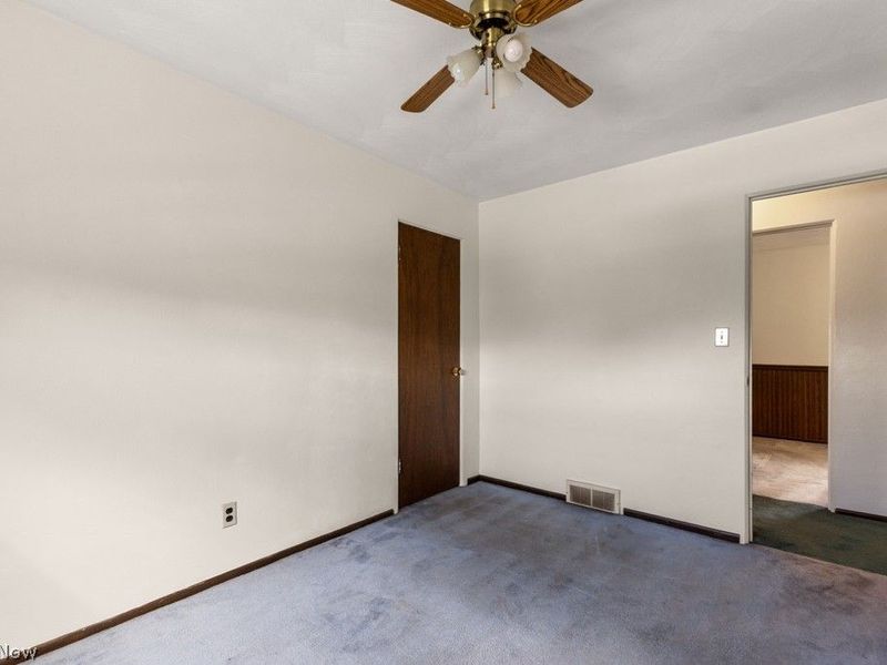 115 Arena Drive, Weirton, WV 26062 Photo 15