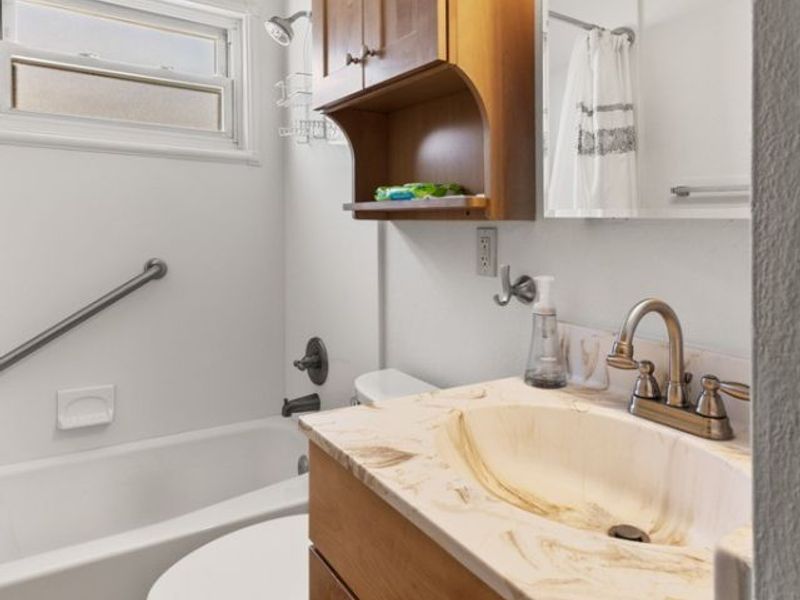 115 Arena Drive, Weirton, WV 26062 Photo 19