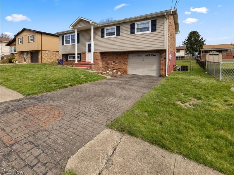 115 Arena Drive, Weirton, WV 26062 Photo 2