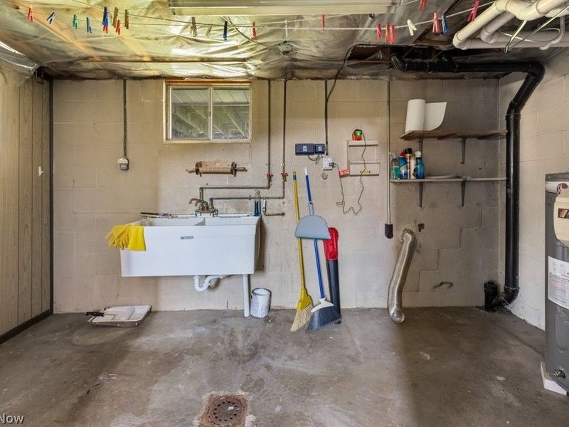 115 Arena Drive, Weirton, WV 26062 Photo 25