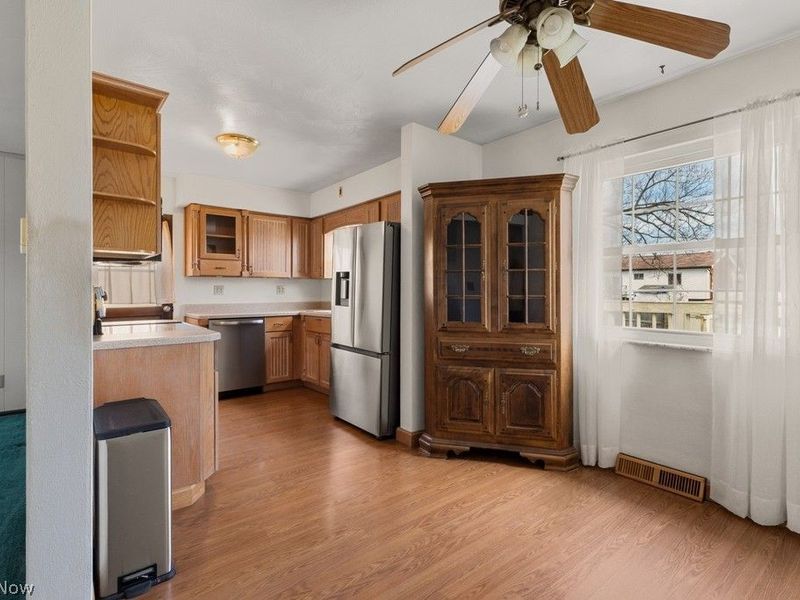 115 Arena Drive, Weirton, WV 26062 Photo 7