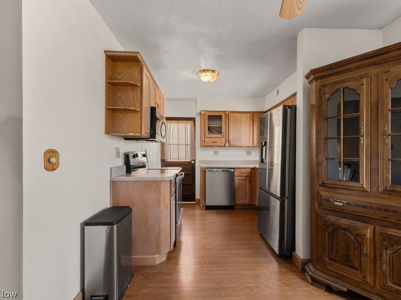 115 Arena Drive, Weirton, WV 26062 Photo 8