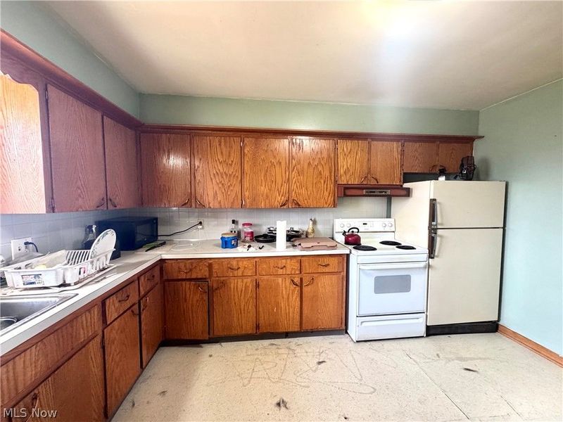 8974-8978 Wilverne Drive, Windham, OH 44288 Photo 11