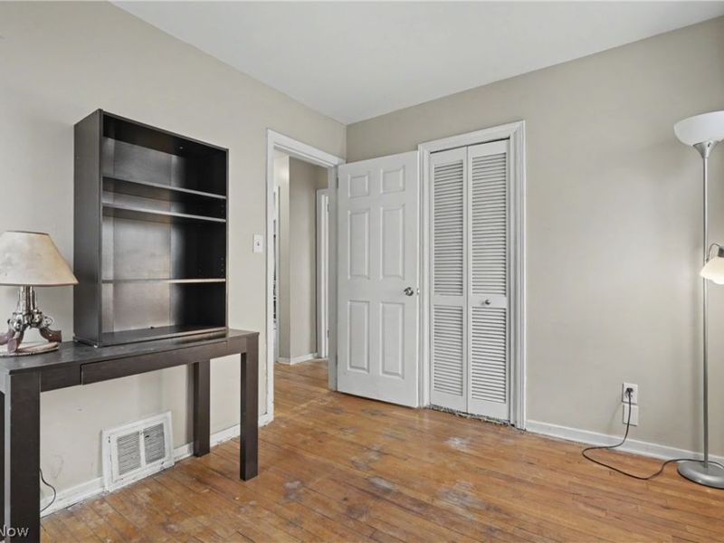 1623 Sunset Avenue, Akron, OH 44301 Photo 12