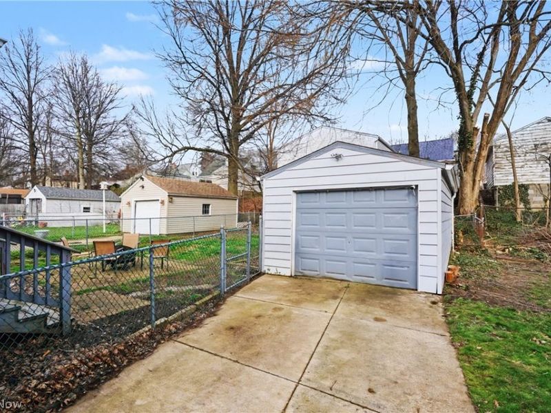 1623 Sunset Avenue, Akron, OH 44301 Photo 28