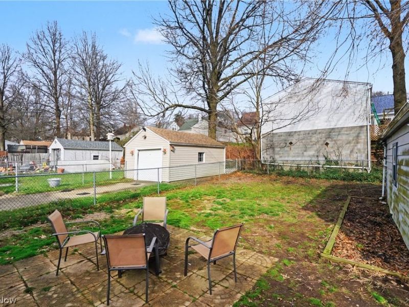 1623 Sunset Avenue, Akron, OH 44301 Photo 31