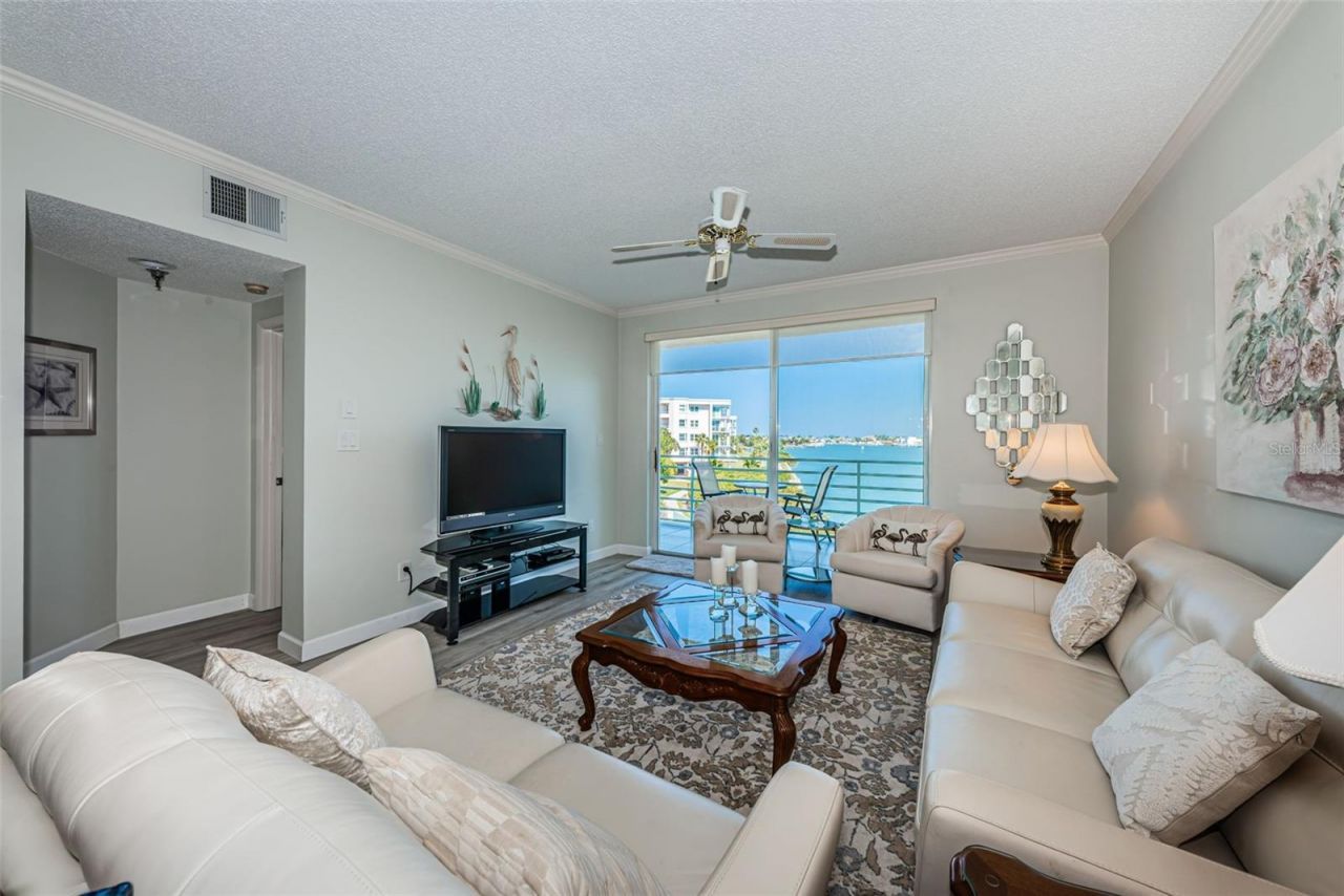 7979 Sailboat Key Boulevard S, Unit 205, South Pasadena, FL 33707 Photo