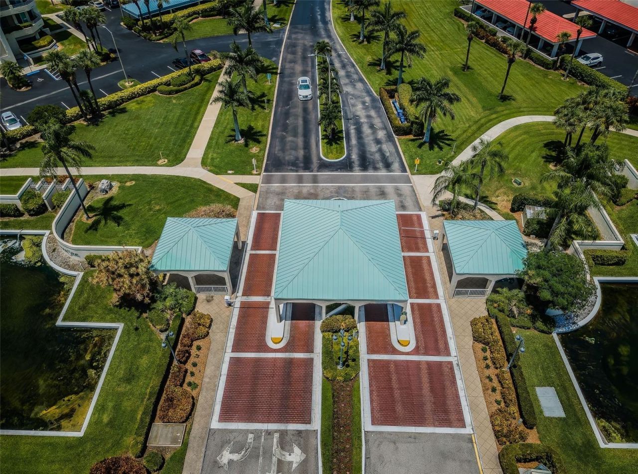 7979 Sailboat Key Boulevard S, Unit 205, South Pasadena, FL 33707 Photo