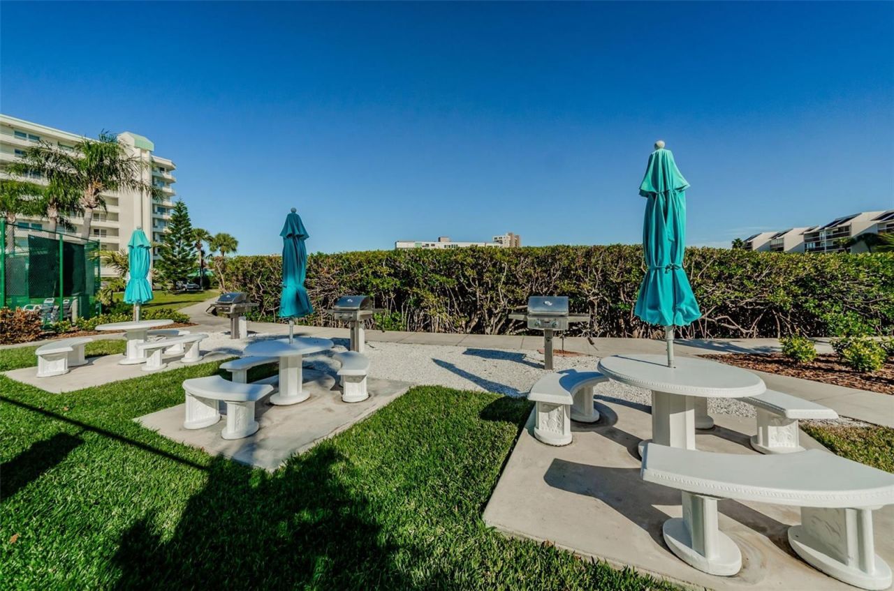 7979 Sailboat Key Boulevard S, Unit 205, South Pasadena, FL 33707 Photo