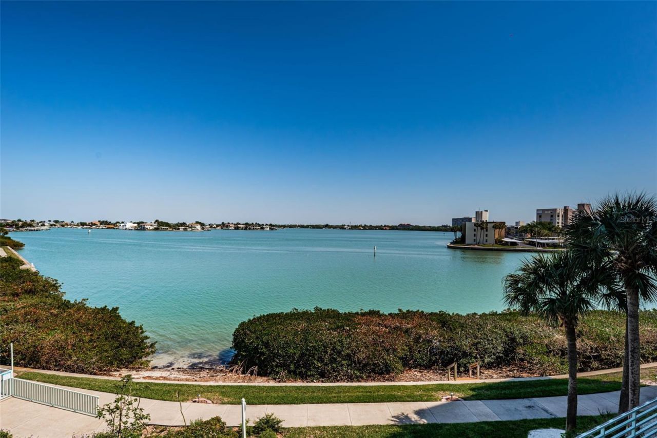 7979 Sailboat Key Boulevard S, Unit 205, South Pasadena, FL 33707 Photo