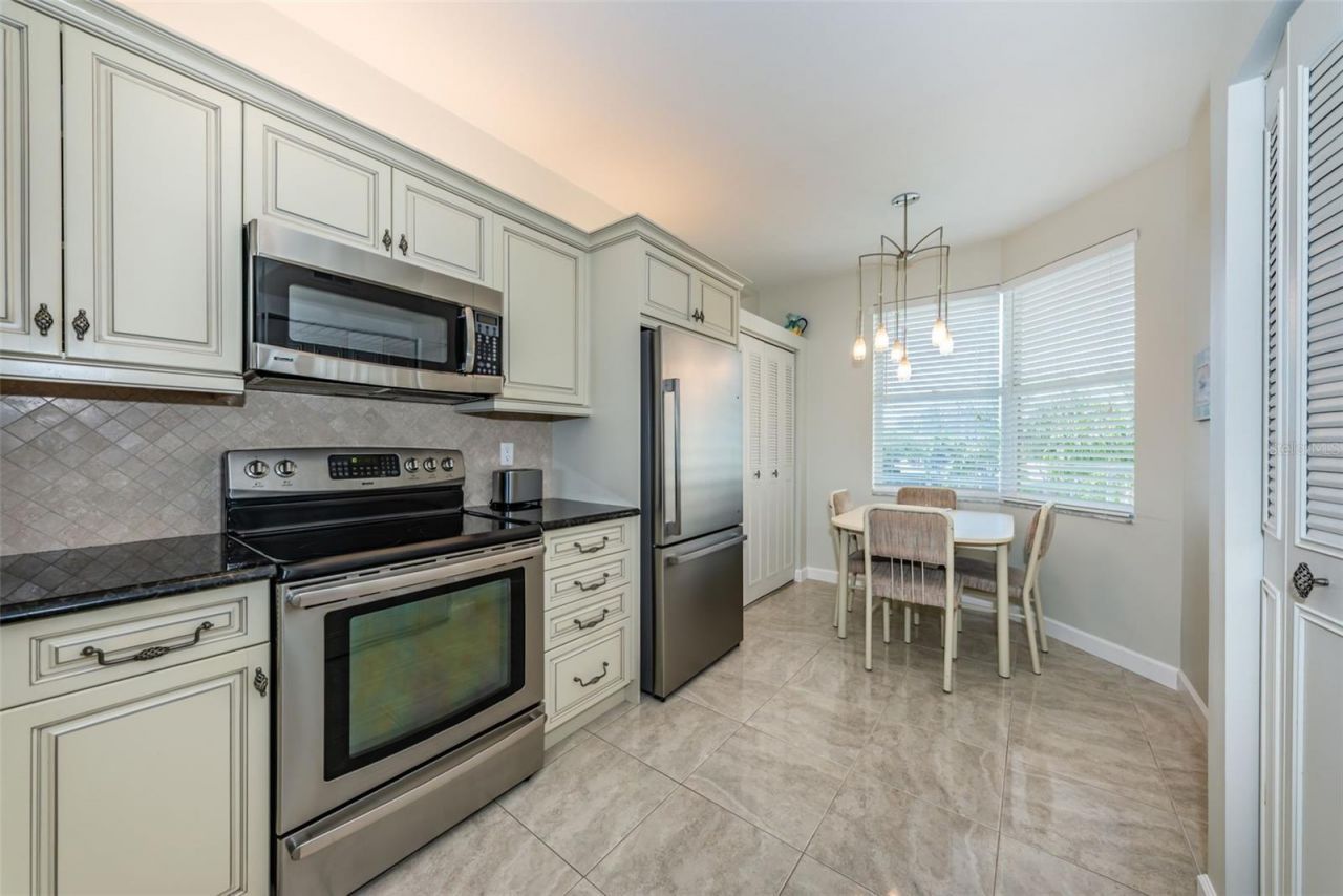 7979 Sailboat Key Boulevard S, Unit 205, South Pasadena, FL 33707 Photo
