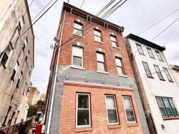 4253 RIDGE AVENUE, Unit 2R, PHILADELPHIA, PA 19129