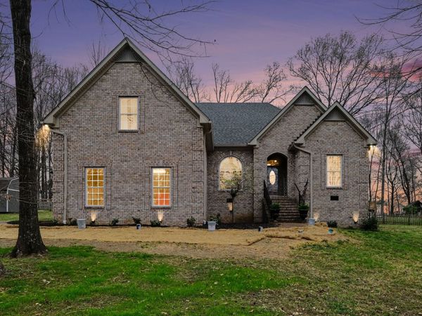 1213 Lake Marie Rd , Gallatin, TN 37066