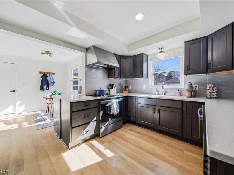 2353 Charney Road, University Heights, OH 44118 Photo 12