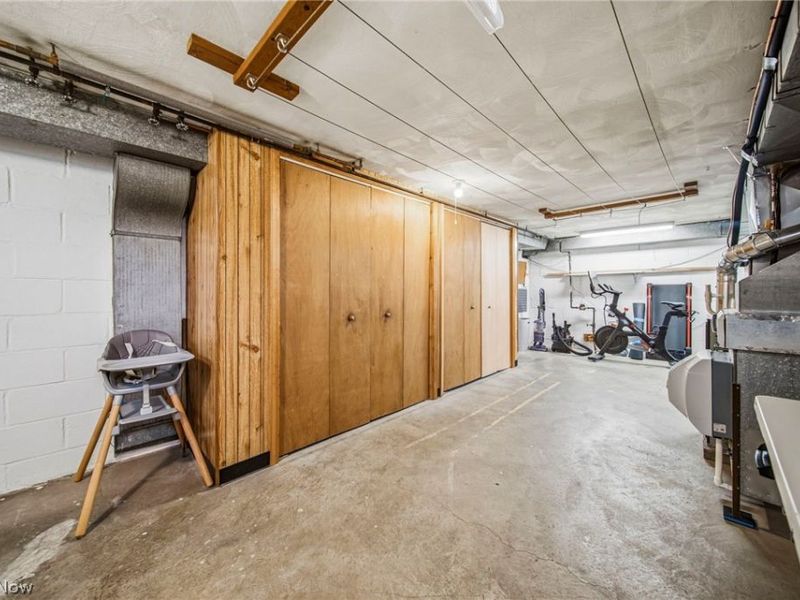 2353 Charney Road, University Heights, OH 44118 Photo 29