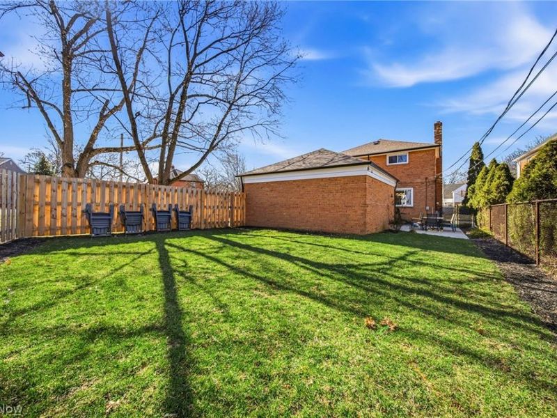 2353 Charney Road, University Heights, OH 44118 Photo 32