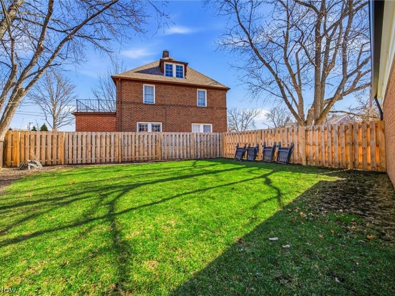 2353 Charney Road, University Heights, OH 44118 Photo 33