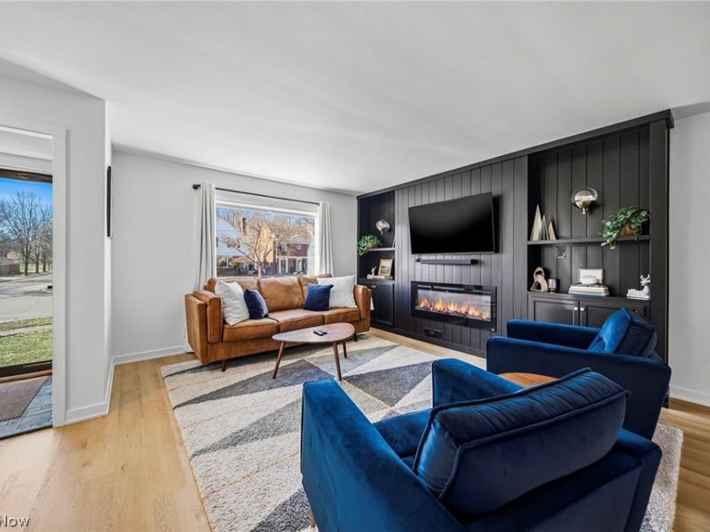 2353 Charney Road, University Heights, OH 44118 Photo 5