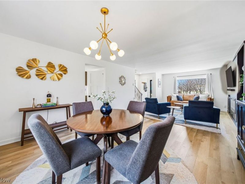 2353 Charney Road, University Heights, OH 44118 Photo 7