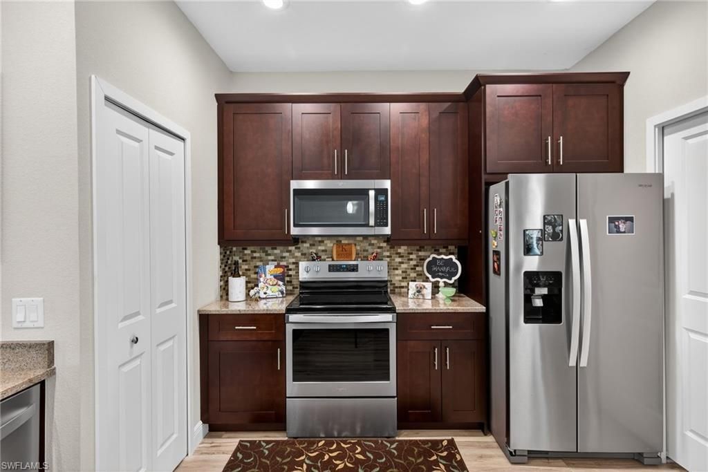 6730 Eagle Tree Ct, North Fort Myers, FL 33917 Photo