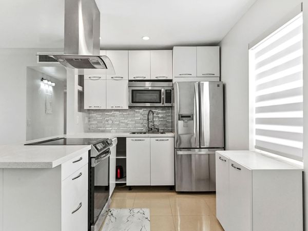 471 Capri J Drive, Delray Beach, FL 33484