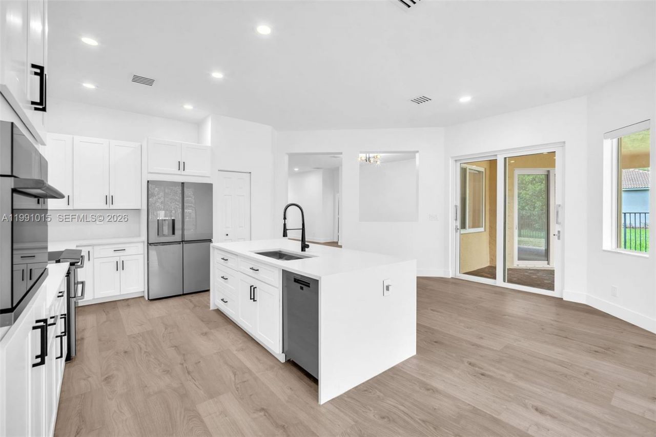 19381 Stonebrook St, Weston, FL 33332 Photo